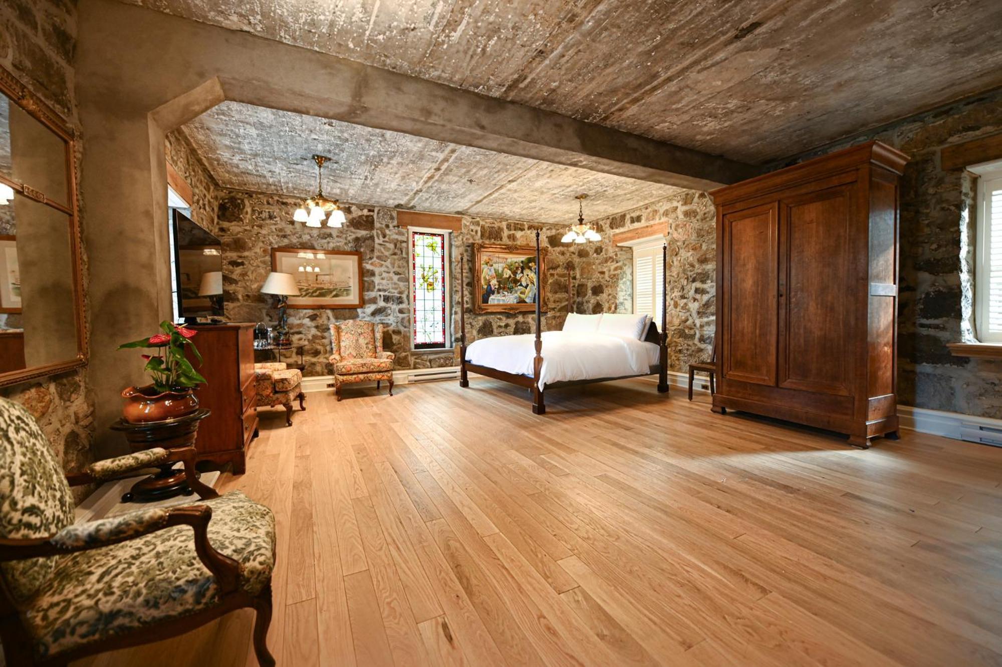 סנט-אגת'ה-דה-מון Stonehaven Le Manoir - Relais & Chateaux מראה חיצוני תמונה